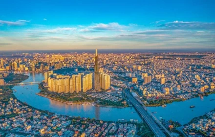 Trung ương Kết luận không ban hành mức lương cơ sở mới cho CBCCVC và LLVT, đồng thời cắt bỏ một số khoản phụ cấp