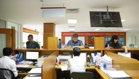 3 phương án thời điểm tăng lương cơ sở cho cán bộ, công chức