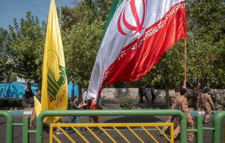 Chế độ Hồi giáo Iran tuyên bố: “Từ bây giờ, sẽ không có tên lửa nào mang đầu đạn nhẹ hơn 1 tấn được phóng đi”