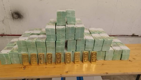 Ngân hàng Nhà nước Ukraine vận chuyển 80 TRIỆU USD TIỀN MẶT VÀ VÀNG để làm gì?