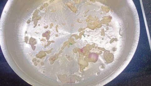 Chảo inox bị cong đáy: nguyên nhân và bí quyết chọn chảo "trơ" với nhược điểm này