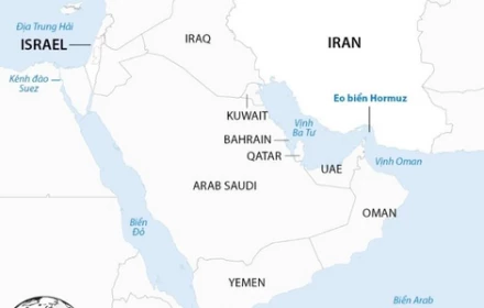 Ba tàu hàng bị Iran tấn công trên Eo biển Hormuz