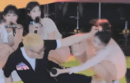 Nữ BJ bị túm tóc, hành hung trên sóng trực tiếp