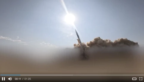 Iran lần đầu phóng tên lửa siêu nặng tấn công trả đũa Mỹ - Israel