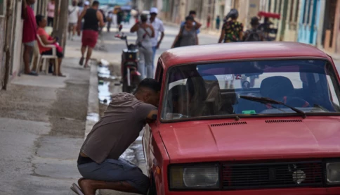Lưới điện Cuba sập hoàn toàn!