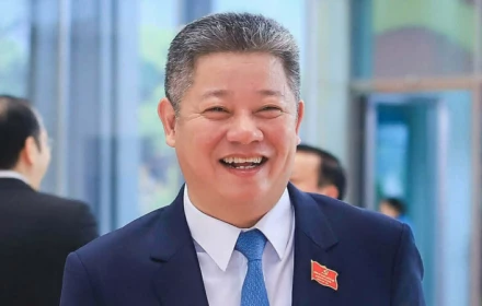 Phó chủ tịch Hà Nội được giới thiệu để bầu Chủ tịch Hưng Yên
