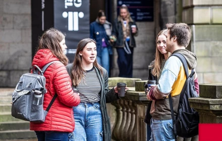 Hàng chục du học sinh giành học bổng Chevening bị từ chối visa