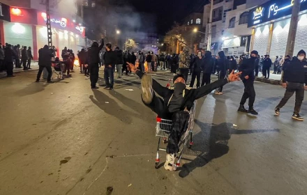 Tình báo Israel gọi điện trực tiếp cho các chỉ huy an ninh Iran