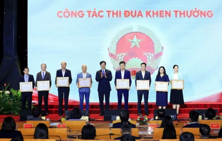 Bkav nhận bằng khen của Thành phố Hà Nội