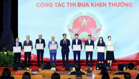 Bkav nhận bằng khen của Thành phố Hà Nội