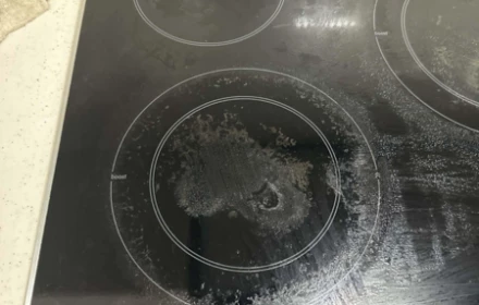 Cách làm sạch mặt bếp từ không dùng hóa chất