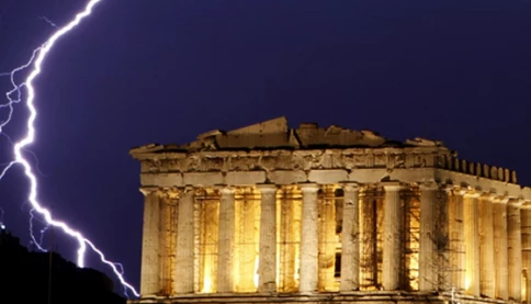 Người Hy Lạp và La Mã cổ đại cho rằng sét đến từ đâu? Gợi ý: không chỉ từ các vị thần