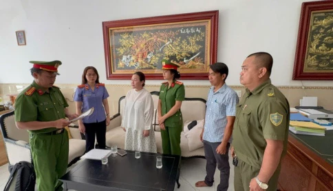 Công an TPHCM khám xét nhà doanh nhân Nguyễn Ngọc Tiền (vợ diễn viên Quý Bình)