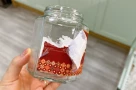 Các cách lột nhãn dán trên hũ thuỷ tinh