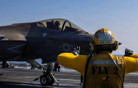 Iran gây hoang mang với vũ khí có thể bắn tới London, Paris