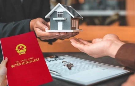 Cha mẹ cho con trai út 3 thửa đất, chị gái muốn ‘đoạt lại’ theo cách không ngờ