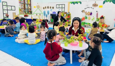 Hàng trăm giáo viên mỏi mòn chờ thăng hạng