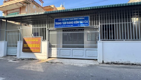 Thi hành lệnh bắt tạm giam, khám xét với giám đốc Trần Nguyên Vũ