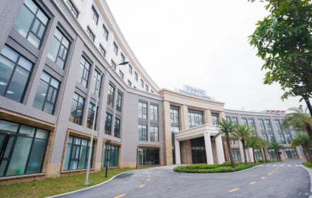 Bên trong bệnh viện “khủng” nhất phía Đông Hà Nội: Không gian sang trọng, máy móc hiện đại top đầu thế giới