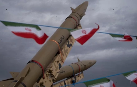 Iran bác tin đàm phán, chuẩn bị 'dành bất ngờ cho Mỹ và Israel'