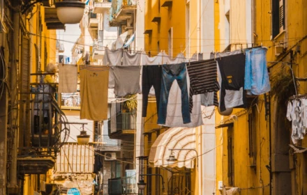 Thú vị với văn hóa phơi quần áo ngoài đường của người Italy: Nếu có đến nước Ý, đừng bỏ qua