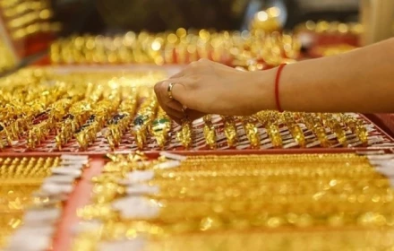 Vì sao giá vàng tăng sốc, 7 triệu 1 lượng? 4 lý do sau! 😅😅