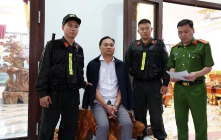 Hình ảnh mới nhất 10 Giám đốc, PGĐ, kế toán vừa bị Công an bắt khẩn cấp trong chuyên án đặc biệt lớn 👇