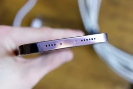 iPhone 17 không cổng kết nối: Tương lai của smartphone hay chỉ là ý tưởng viển vông?