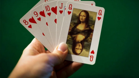 Điều gì làm cho Mona Lisa trở thành bức tranh nổi tiếng nhất thế giới?