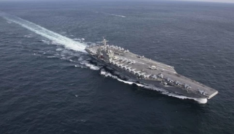 Tổng thống Trump thông tin vụ tàu sân bay Mỹ bị Iran nã 101 tên lửa