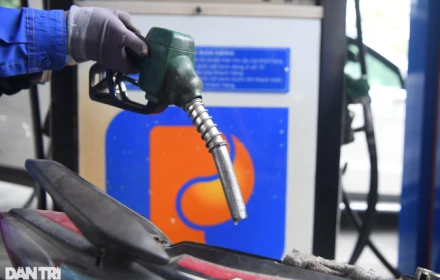 Hỏa tốc áp thuế 0% với xăng, dầu, nhiên liệu bay