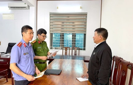 Phó giám đốc doanh nghiệp bị khởi tố vì bán hàng chục suất đất không xuất hóa đơn, kê khai thuế