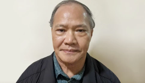 Cựu Thứ trưởng Hoàng Văn Thắng hầu tòa, cấp dưới bị xử vắng mặt vì đã xuất cảnh sang Canada