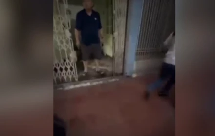 Tạm giữ người đàn ông hành hung 3 mẹ con ở phố Lò Đúc