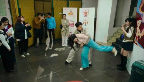 Phát điên vì Quỳnh Kool