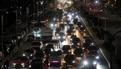 Ai Cập giảm đèn đường, biển quảng cáo ban đêm để đối phó với khủng hoảng năng lượng