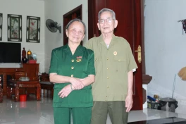 Nữ thiếu tá 22 tuổi vượt lên nghịch cảnh, mới 25 tuổi đã được phong Anh hùng LLVTND