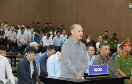 Bất ngờ, cựu Thứ trưởng Hoàng Văn Thắng nói 'nhận 200.000 USD trong giây phút không chín chắn'