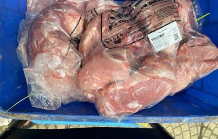 Phụ huynh yêu cầu làm rõ vụ 300 tấn thịt bệnh tuồn vào bữa ăn học đường, không thể là “vùng mù thông tin”