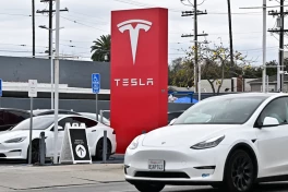 Đỉnh điểm của sự chán ghét: Chủ xe Tesla đang rao bán xe điện ở mức cao chưa từng có