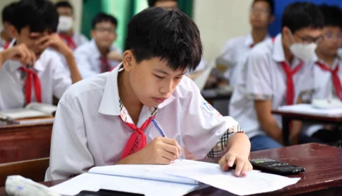 Vì sao kỳ thi vào 10 Hà Nội vẫn căng thẳng hơn kỳ thi đại học?