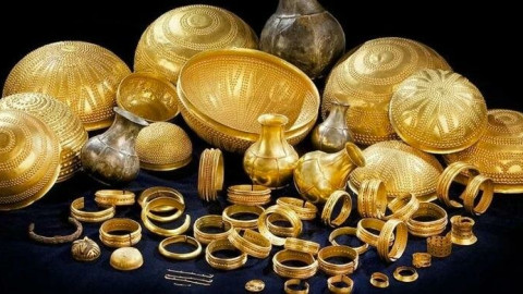 Kim loại 'ngoài hành tinh' vừa được tìm thấy trong kho báu 3.000 năm tuổi