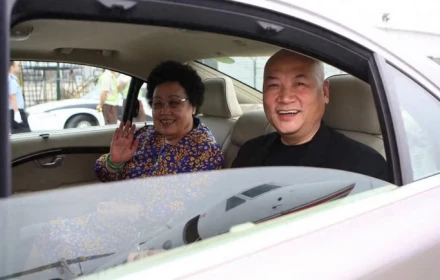 Vợ tỷ phú qua đời, 'Đường Tăng' Trì Trọng Thụy nhận bao nhiêu từ khối tài sản 6,8 tỷ USD?