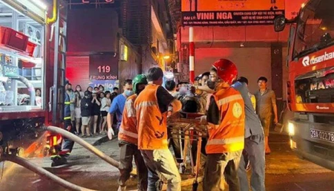 Hai cựu cán bộ công an bị đưa ra xét xử vụ cháy 15 người chết tại Trung Kính, Hà Nội