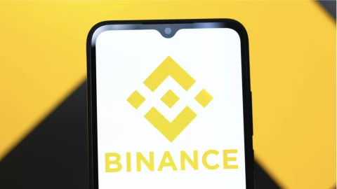 Token của Binance tăng sau báo cáo từ gia đình Tổng thống Trump: Lý do đằng sau ?