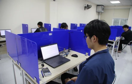 Có phải sắp tới thi tốt nghiệp THPT sẽ chuyển hẳn sang máy tính không?