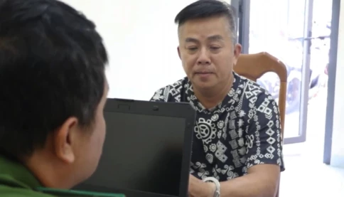 "Khủng bố tinh thần", đập phá tài sản nhằm cưỡng đoạt 70 tỷ đồng, giám đốc Công ty Mua bán nợ Nhất Tín bị bắt