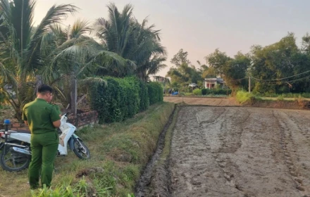 Bất ngờ công an phong tỏa hiện trường vụ nhiều thi thể bị cháy trong căn nhà cấp 4