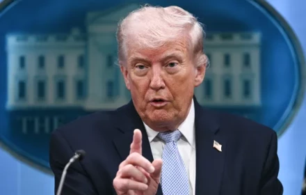 Mỹ bắt đầu phong tỏa các cảng của Iran, Tehran đe dọa trả đũa.