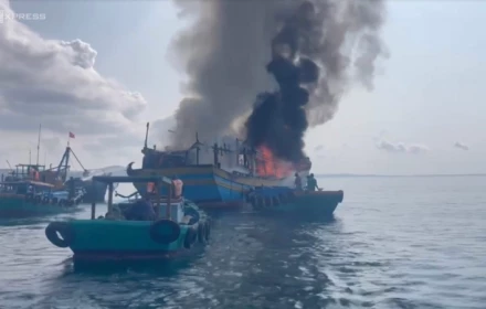 ‼️NÓNG: Tàu chở 21 người bốc ch🔥áy ngùn ngụt ngoài biển Phan Thiết